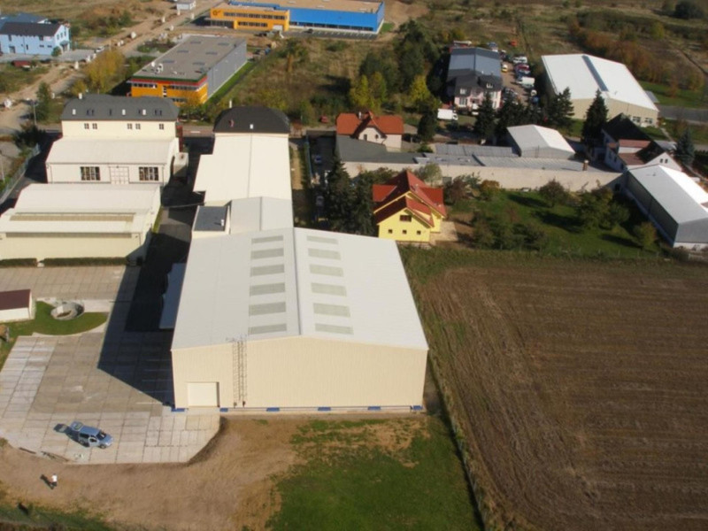 8663 Krátoška sklady
