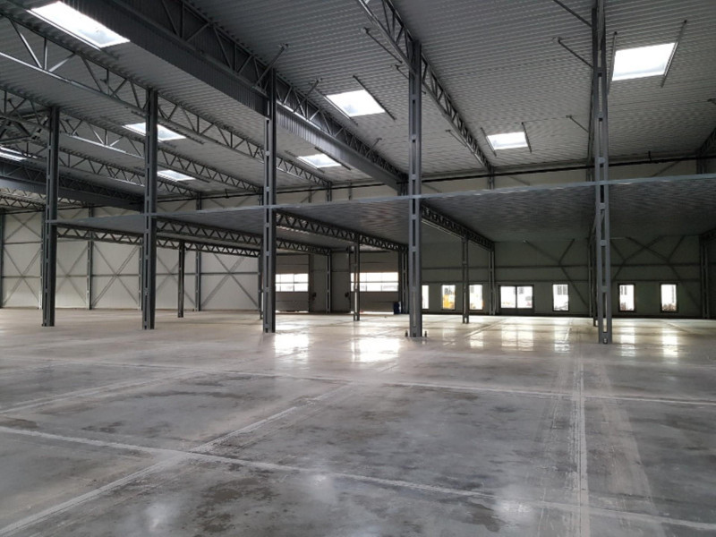 PL3989 LECH CENTRUM