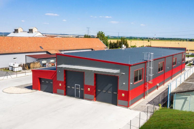 SK000370 STK ULANY NAD ZITAVOU